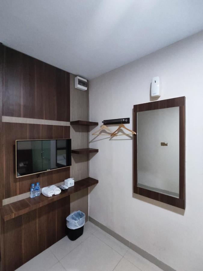 Hotel Morena Batam エクステリア 写真