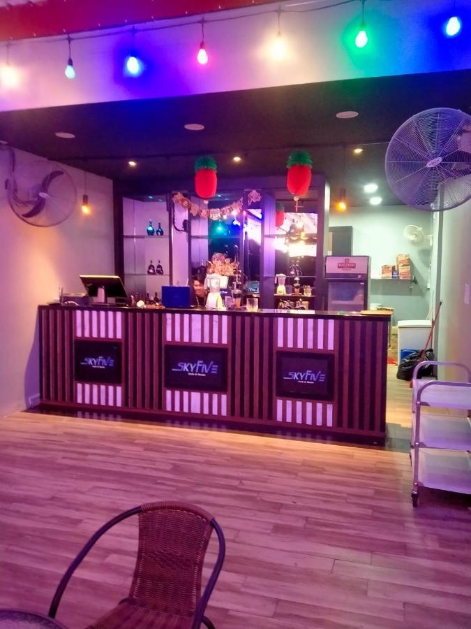 Hotel Morena Batam エクステリア 写真