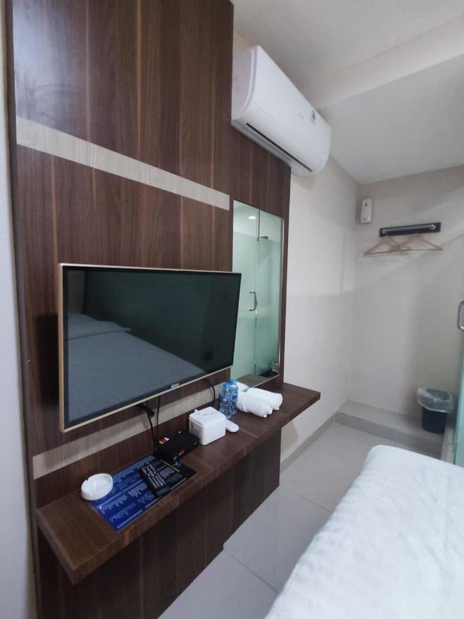 Hotel Morena Batam エクステリア 写真